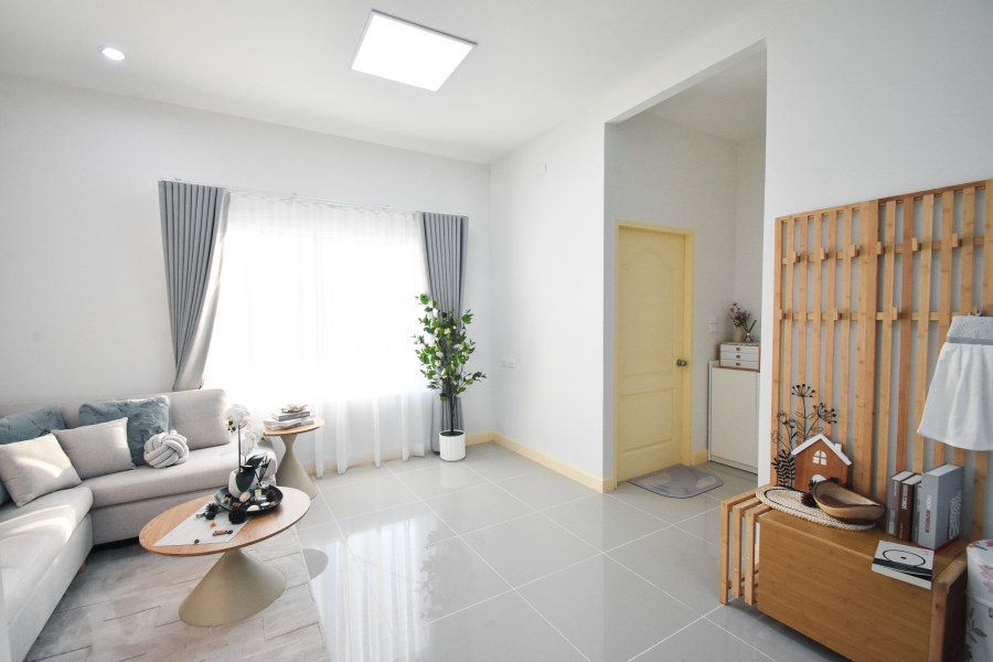 สำราญบุรี ทาวน์โฮม 2 ชั้น