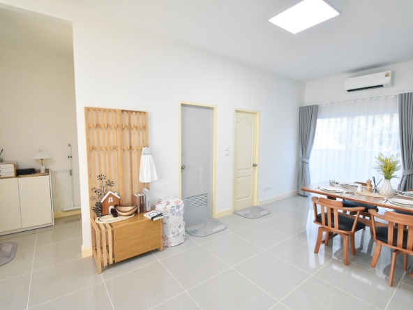 สำราญบุรี ทาวน์โฮม 2 ชั้น