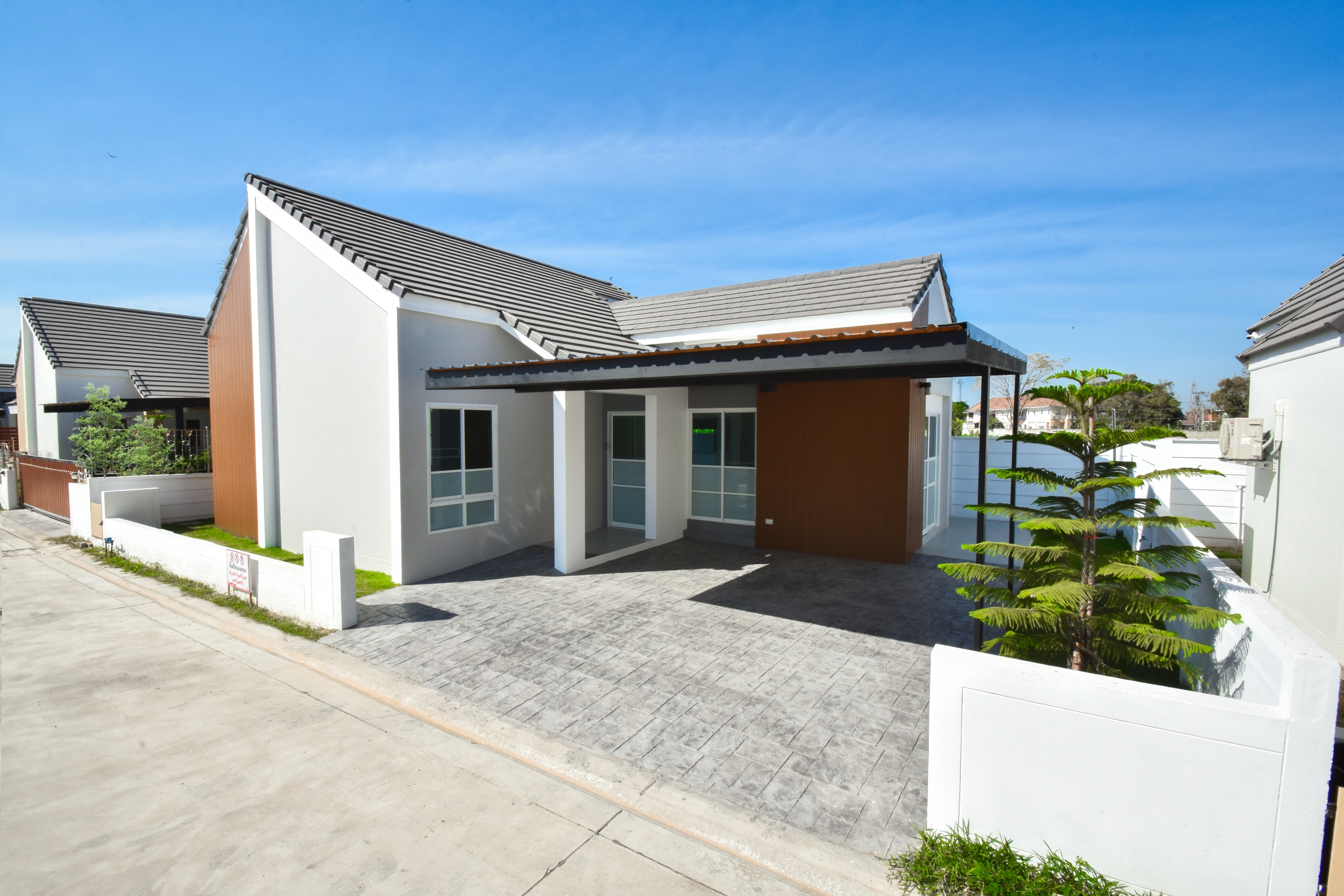 พิมานชลโคะอิ เอ